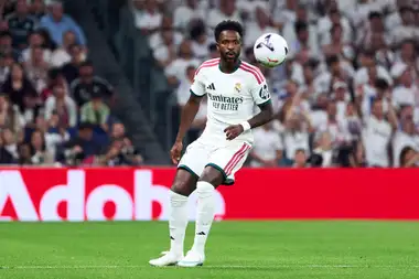 دياز يصارع الآلام لانتزاع فرصة جديدة مع ريال مدريد