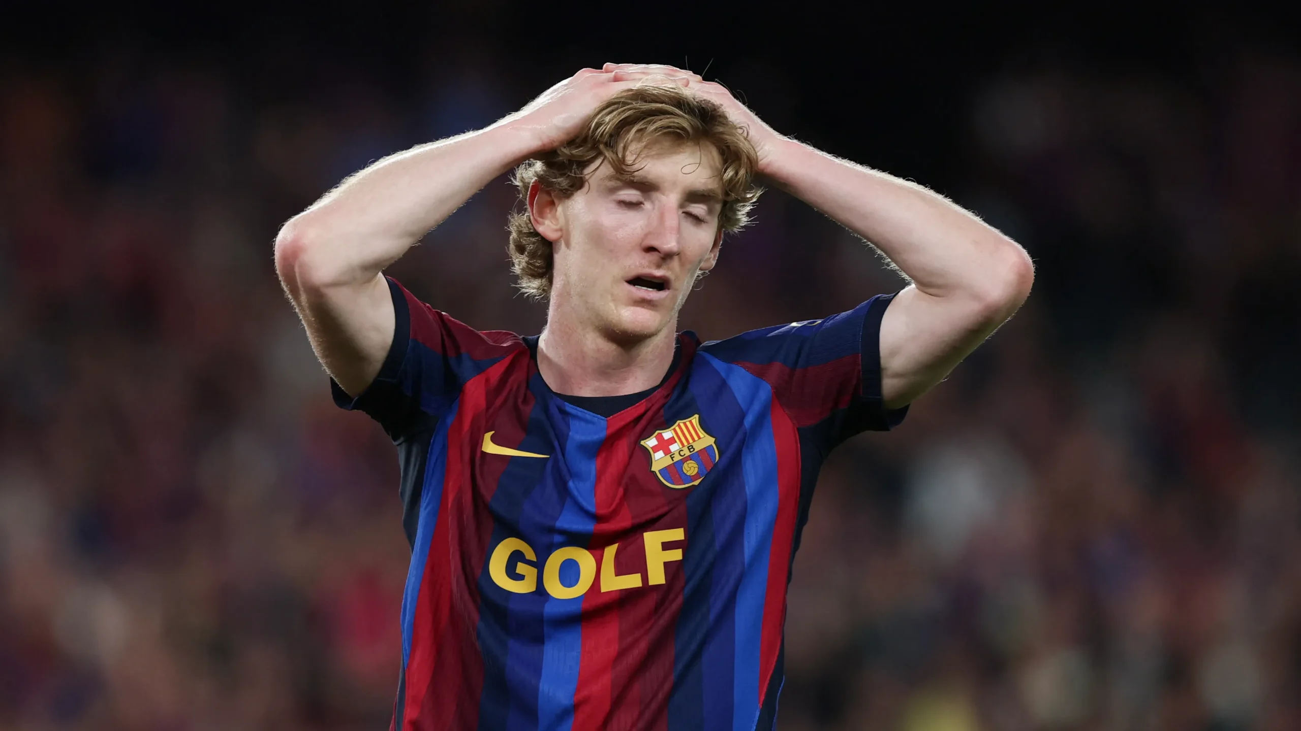 ما سبب تراجع أداء أنتوني جوردون مع برشلونة؟
