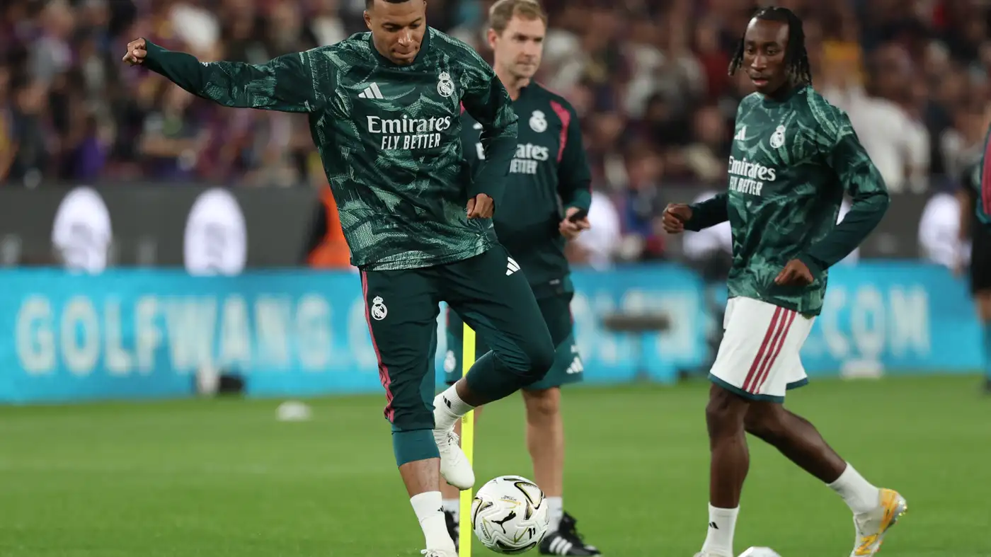 صافرات الاستهجان تستقبل ريال مدريد بكامب نو