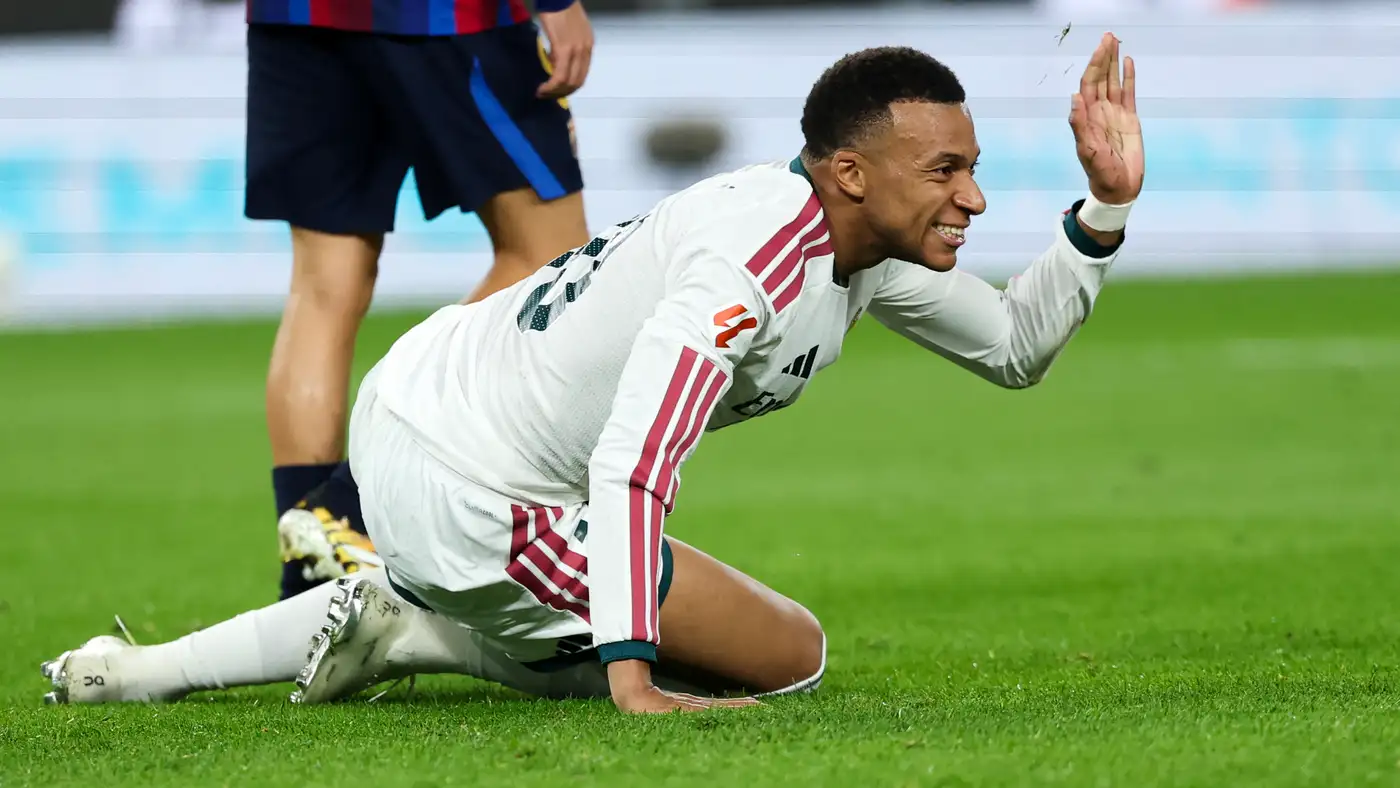 موقف صيني حذر من اعتذار مبابي وريال مدريد
