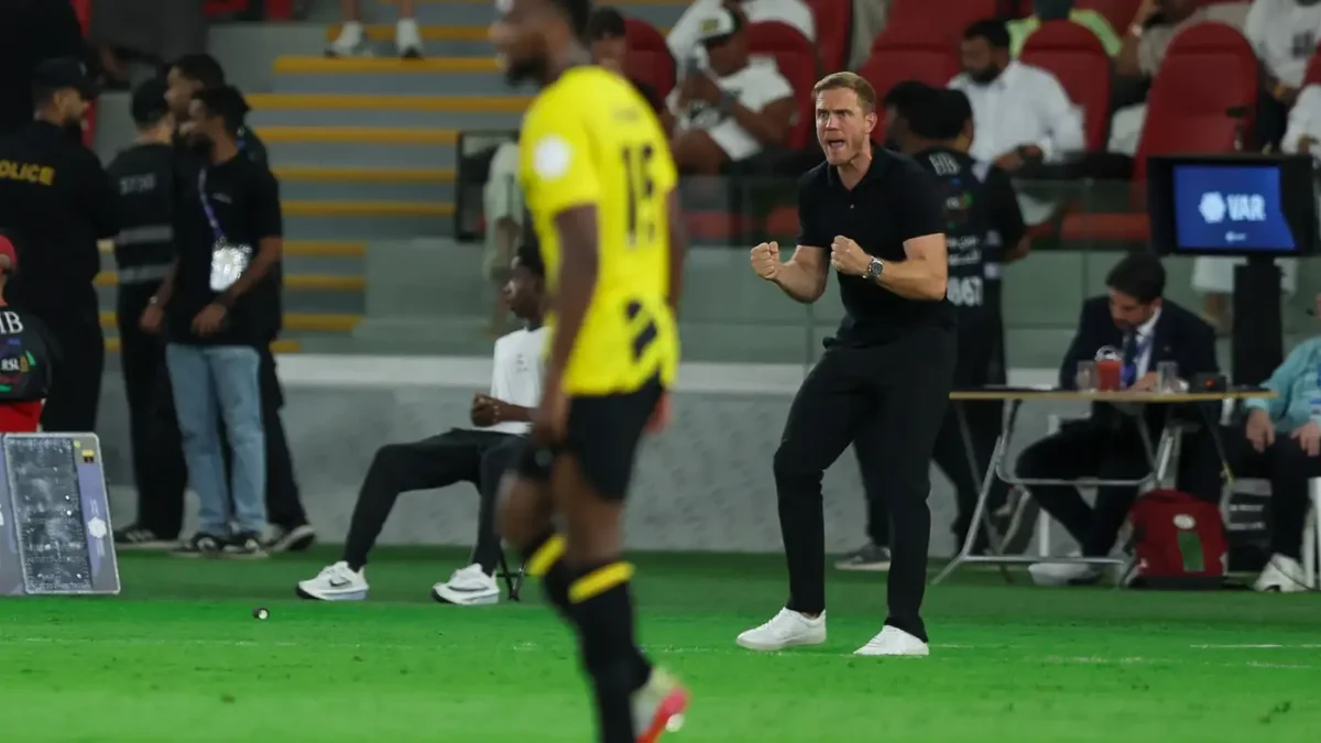 مدرب الاتحاد يعيد سلاحه الهجومي لدوري أبطال آسيا