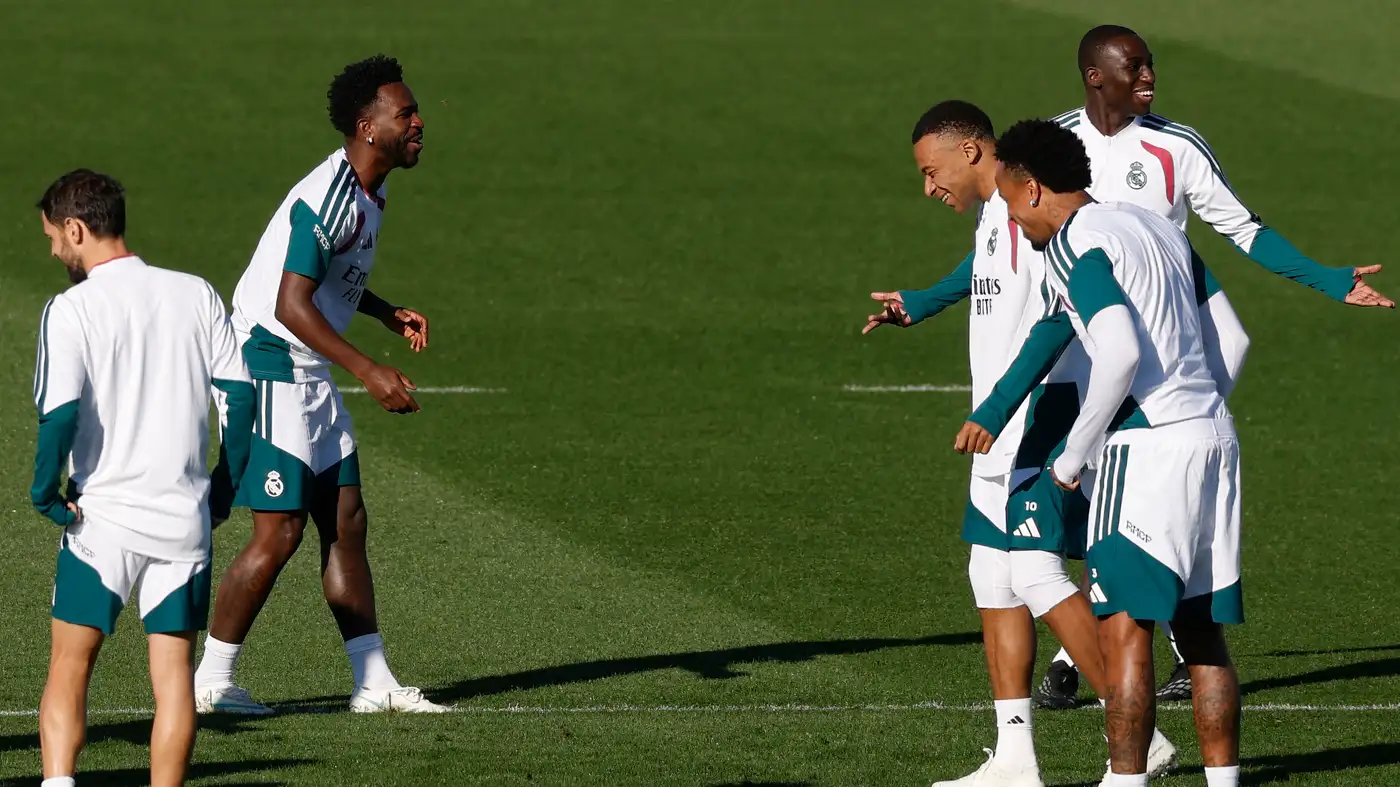 محاكمة نجم ريال مدريد بسبب اعتداء دموي لكلابه