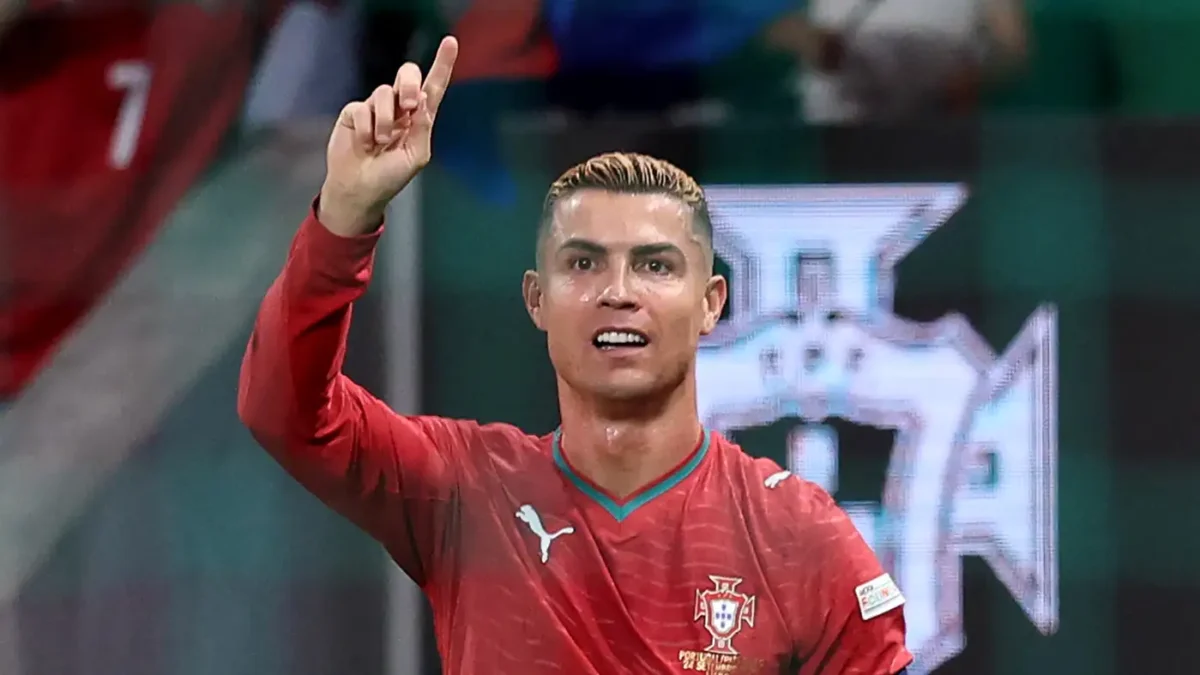 رونالدو: أنا أفضل لاعب في التاريخ والأرقام تتحدث عن نفسها