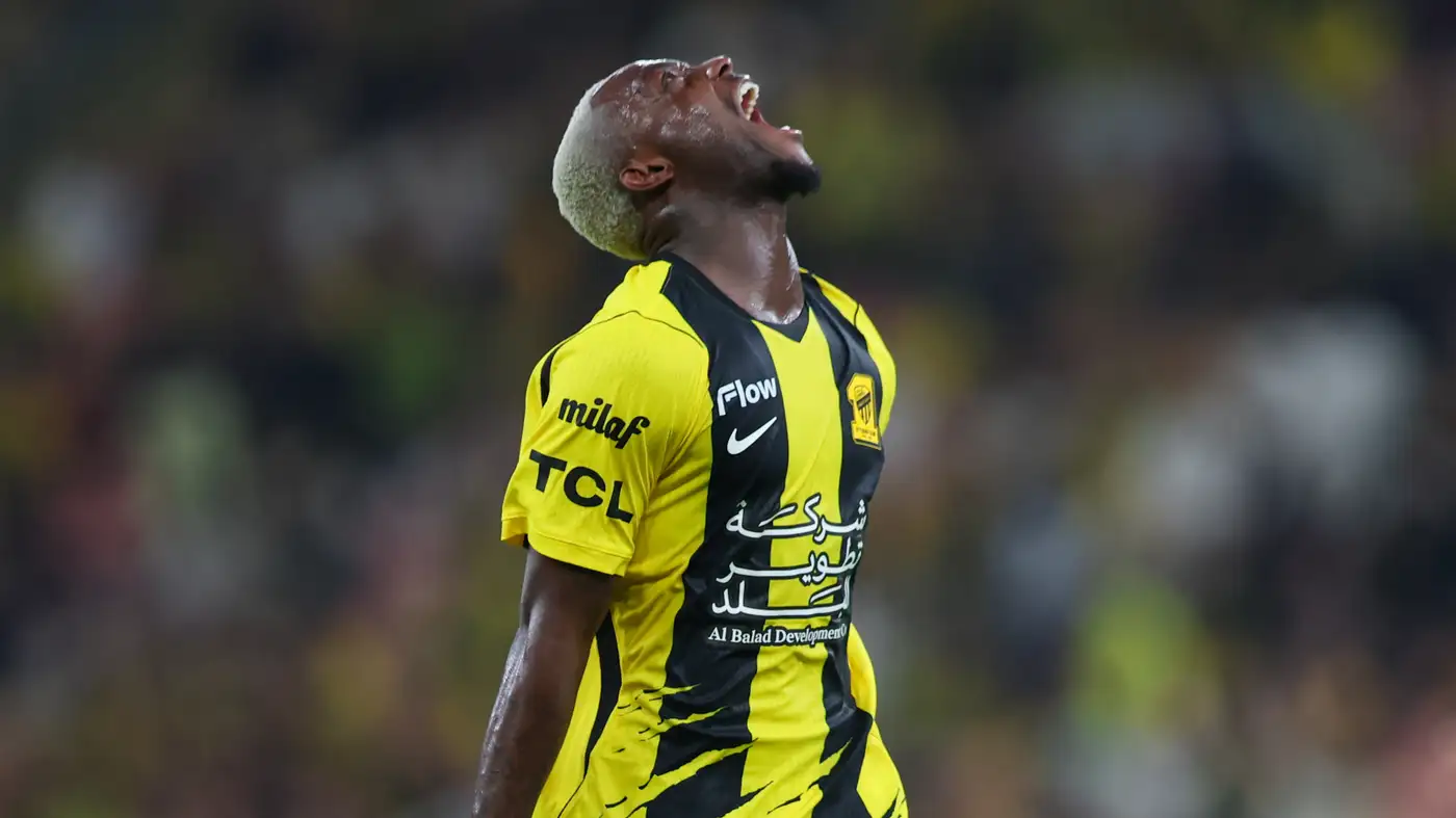 أرقام مرعبة للمهاجم النيجيري إلينيخينا مع الاتحاد