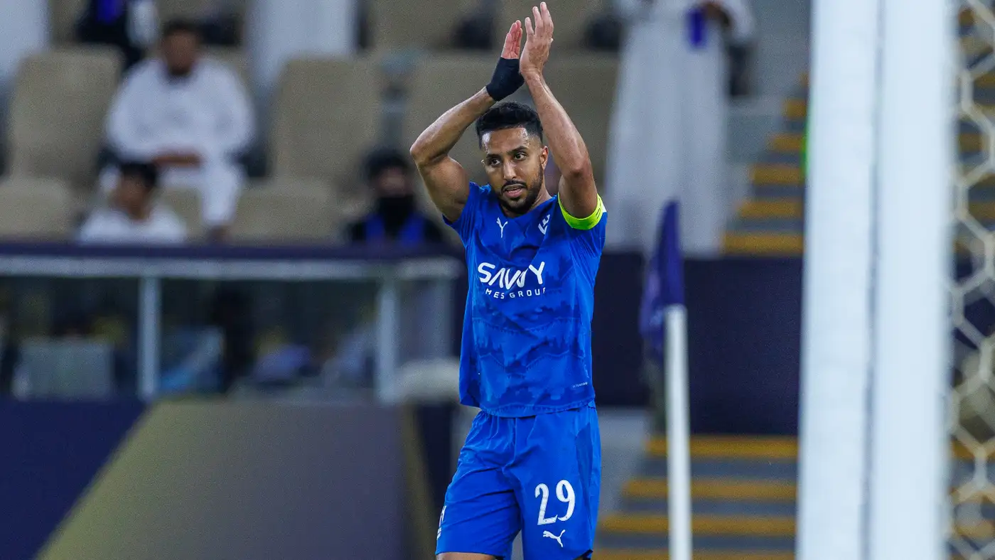 هل يتحول سالم الدوسري إلى لاعب بديل مع الهلال؟