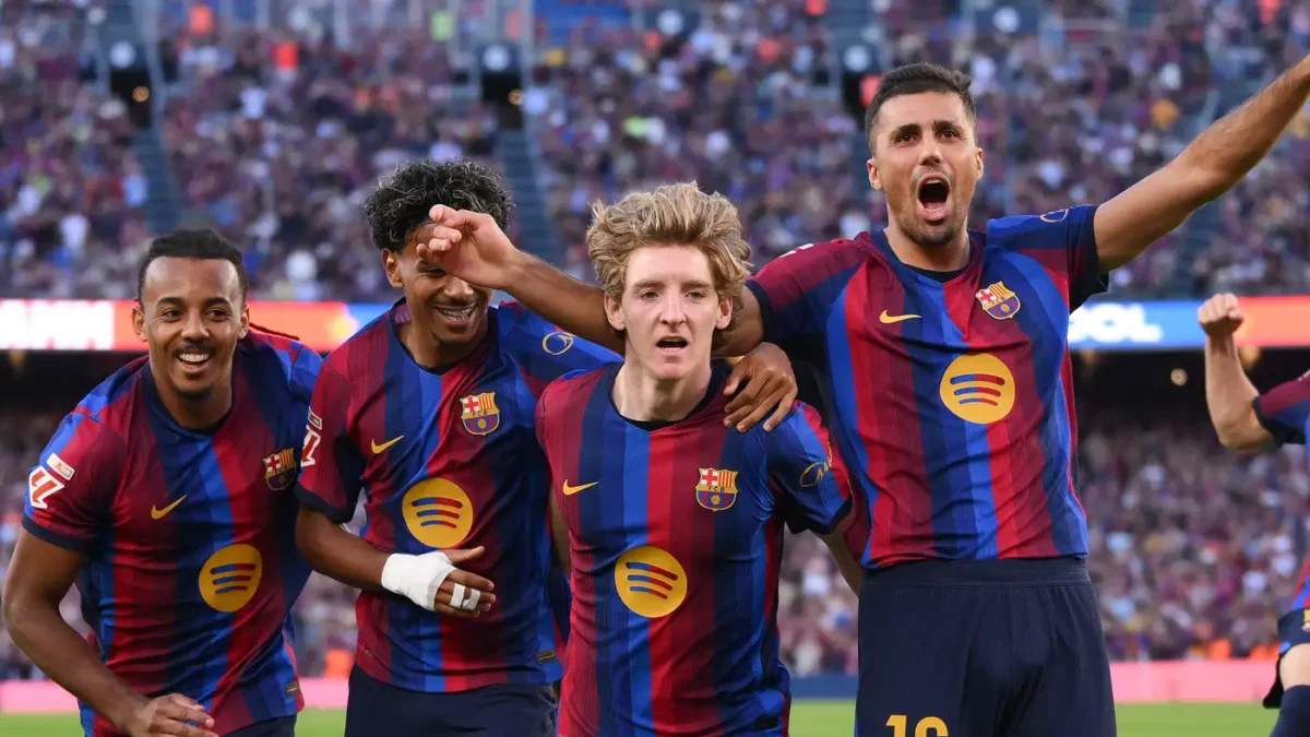 فليك يعادل إنجاز برشلونة التاريخي في الليجا