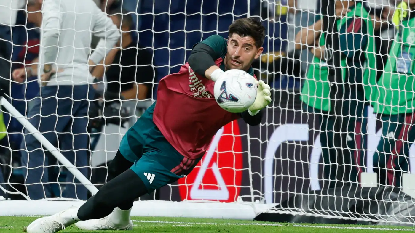 ثغرة مورينيو الكبرى وأرقام كورتوا المرعبة مع ريال مدريد