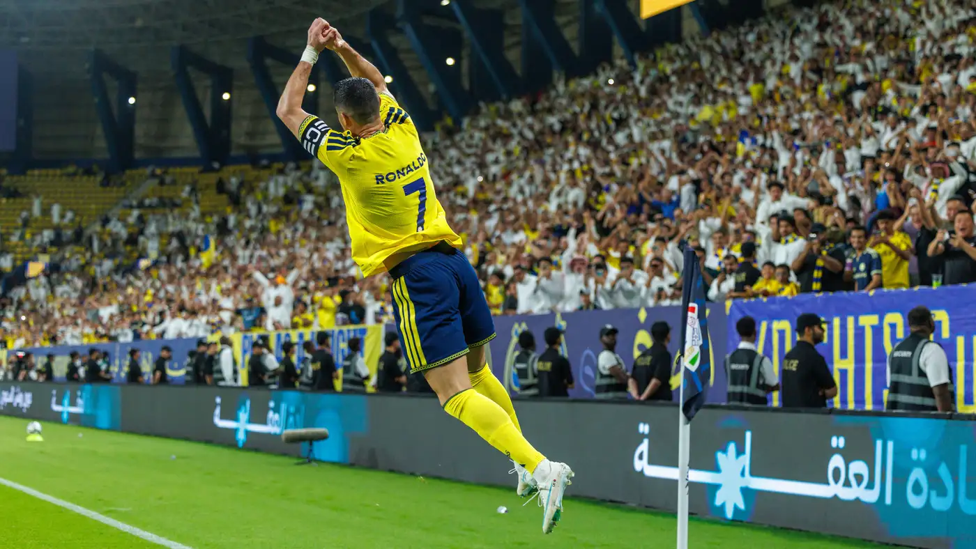 رونالدو يتجاوز إيفان توني برقم قياسي جديد