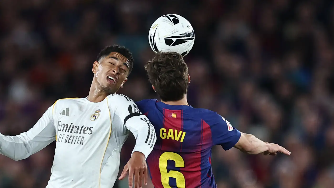 ماكمانامان يتوقع فوز ريال مدريد على برشلونة بثلاثية