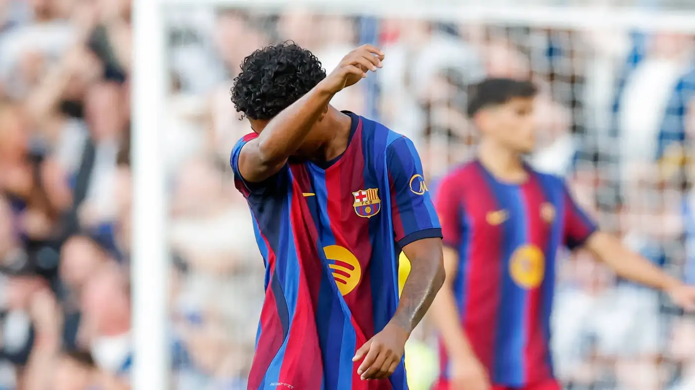 إصابة قوية تبعد لاعب برشلونة 8 أسابيع