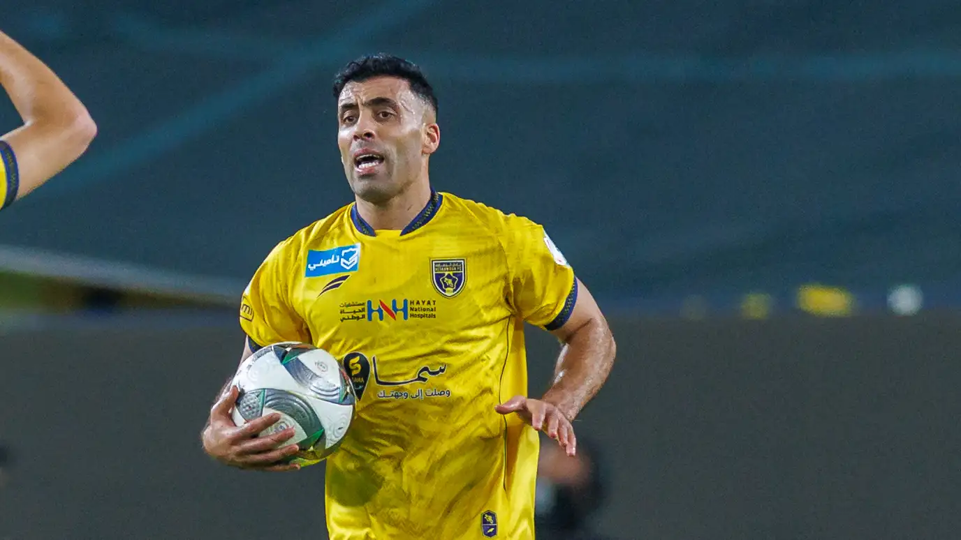 حمد الله على بعد هدف من عرش هدافي دوري روشن
