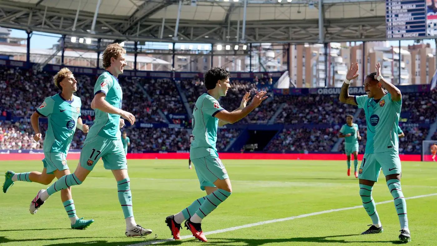 إصابة مفاجئة تهدد مشاركة لاعب برشلونة بالكلاسيكو