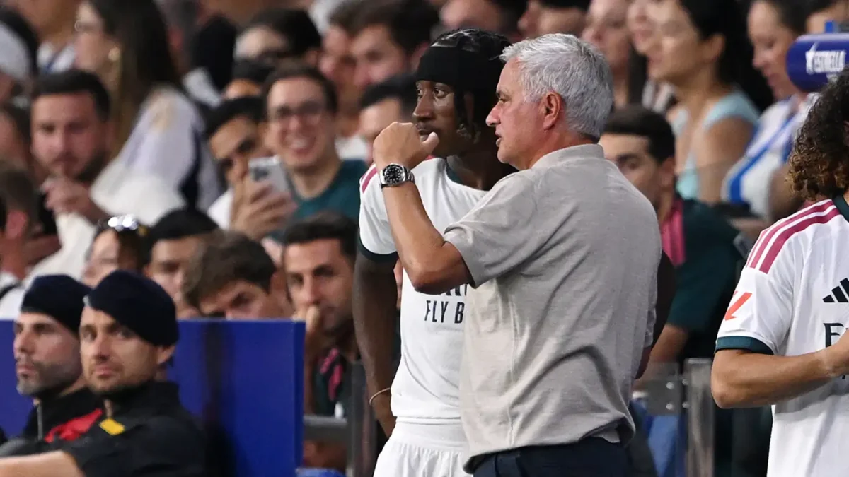 مورينيو يحذر من فياريال ويتحدث عن أزمة ريال مدريد
