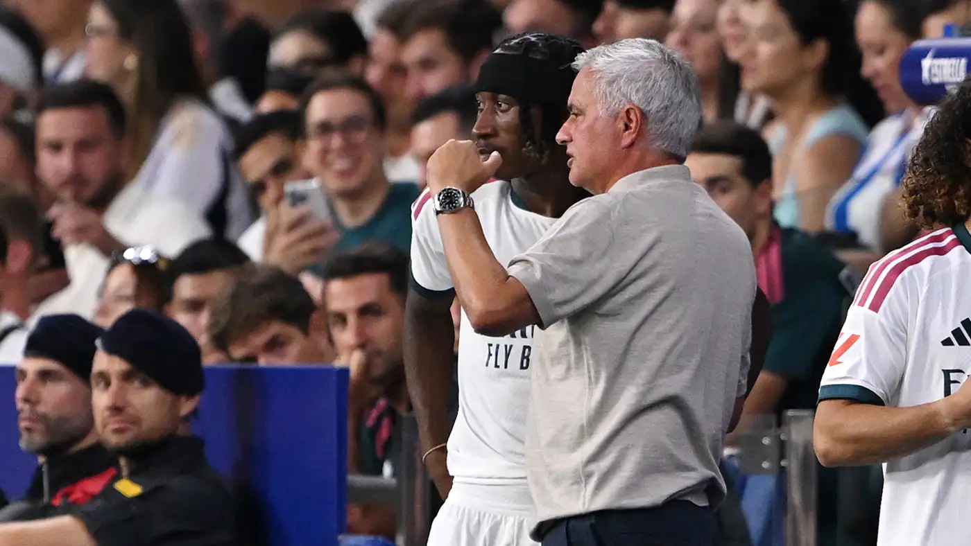 مورينيو يحذر من فياريال ويتحدث عن أزمة ريال مدريد