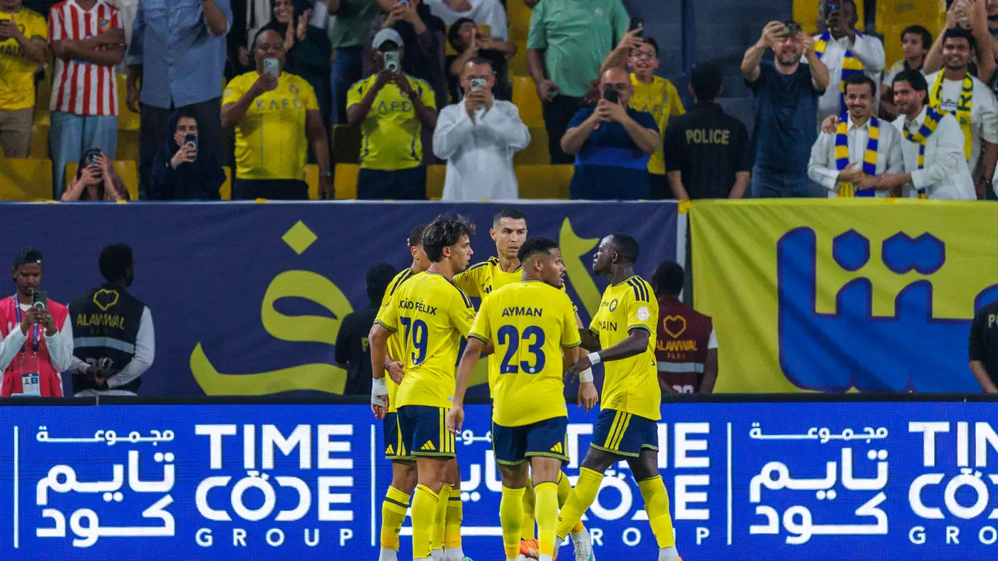 النصر يهزم الفيصلي بثلاثية ويواصل مطاردة الصدارة