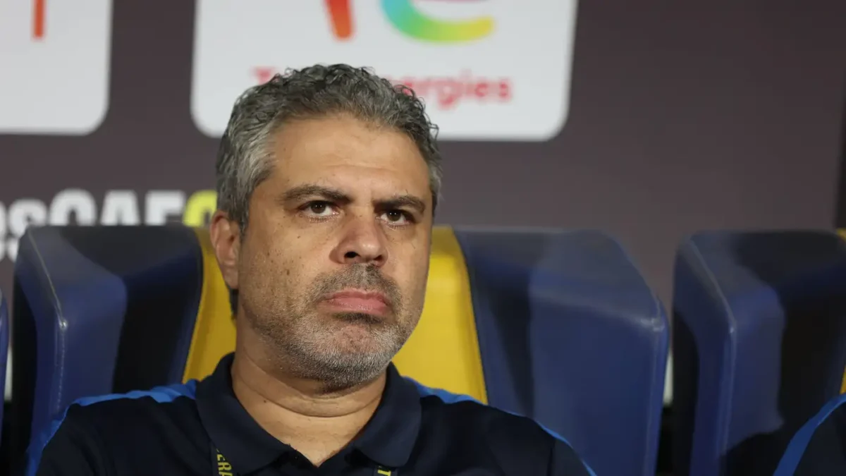 مدرب الزمالك يخضع لجراحة عاجلة عقب مباراة القمة