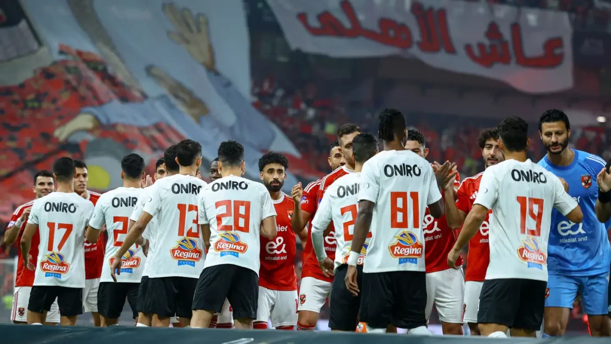 لفتة إنسانية من الزمالك تجاه رئيس الأهلي السابق