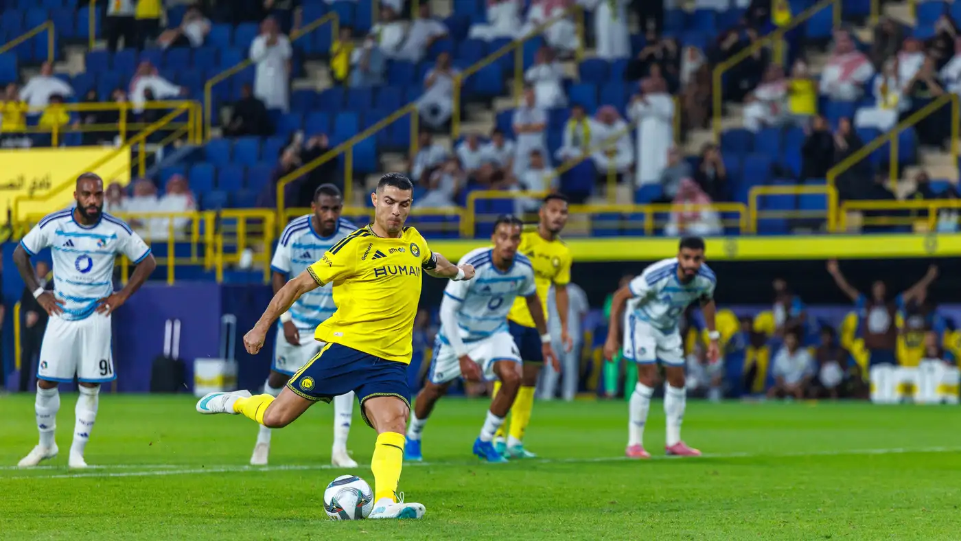 جدل واسع بعد تأجيل مواجهة النصر والوصل الآسيوية