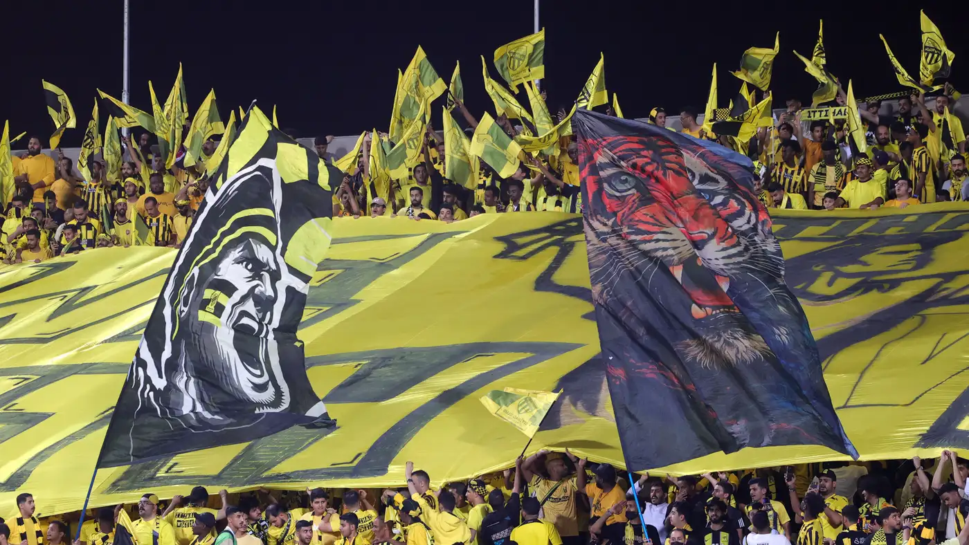 شباب الأهلي يسقط الاتحاد بهدفين مبكرين في أبطال آسيا