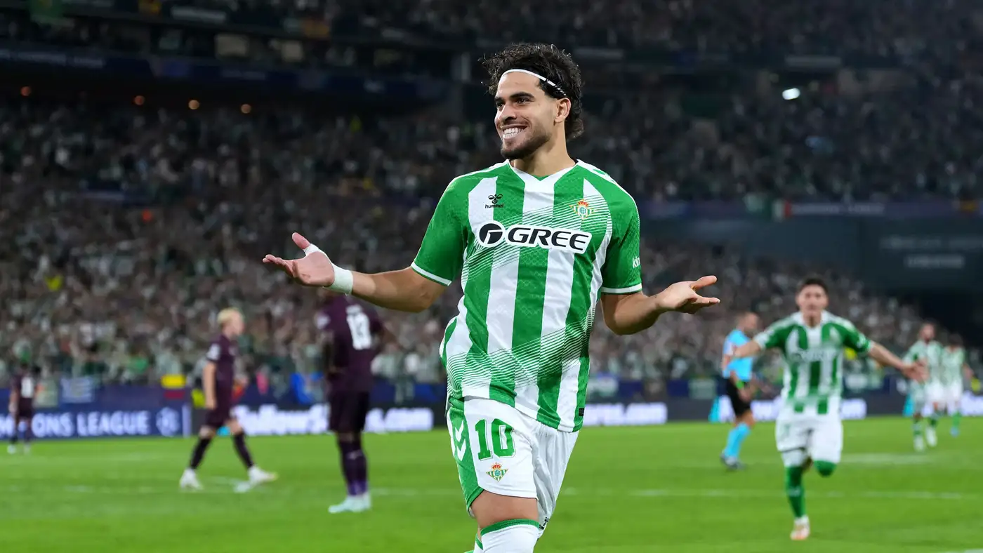 الزلزولي ينافس على جائزة أفضل هدف بدوري الأبطال