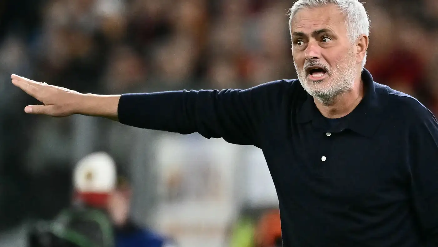 مستقبل أرنولد مع ريال مدريد يشعل صراع كبار إنجلترا