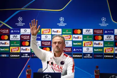 لابورتا يهاجم ريال مدريد ويتهكم على صفقة مبابي