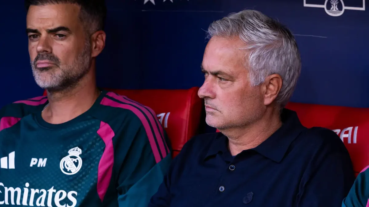 مورينيو يحدد رباعي الوسط لحل أزمة ريال مدريد